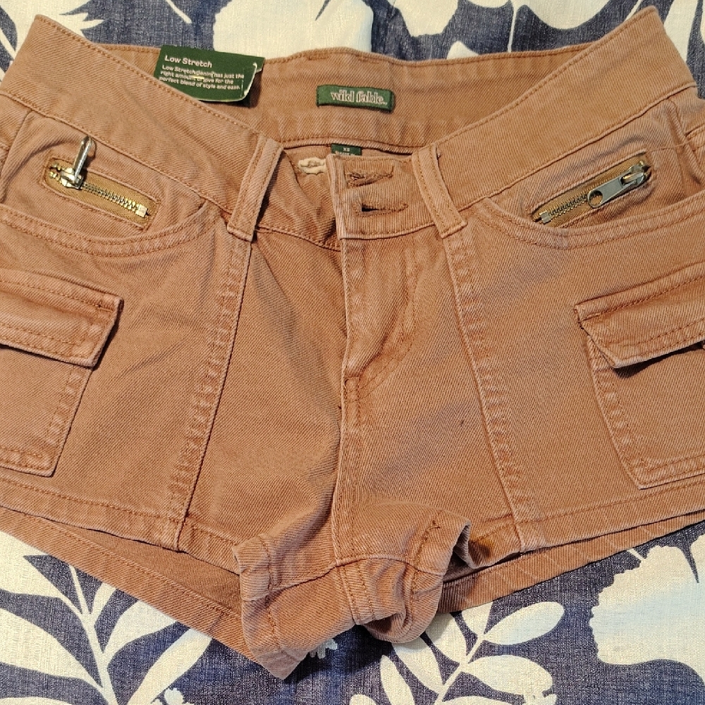 Wild Fable Brown Cargo Shorts for Women